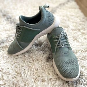 ALDO light green/grey sneakers - cute gently worn tennis shoes